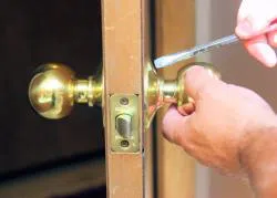  Puyallup Locksmith Store Puyallup, WA 253-733-7629